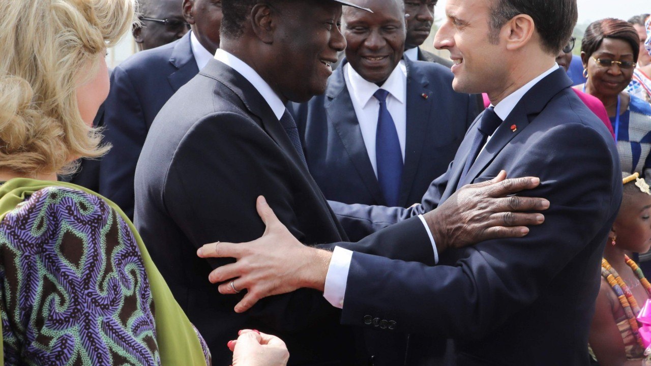 GALA VIDEO - Quand Emmanuel Macron contredit sa...