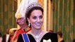 GALA VIDÉO - Kate Middleton, favorite d’Elizabeth II ? Ce somptueux collier prêté qui en dit long sur leur relation