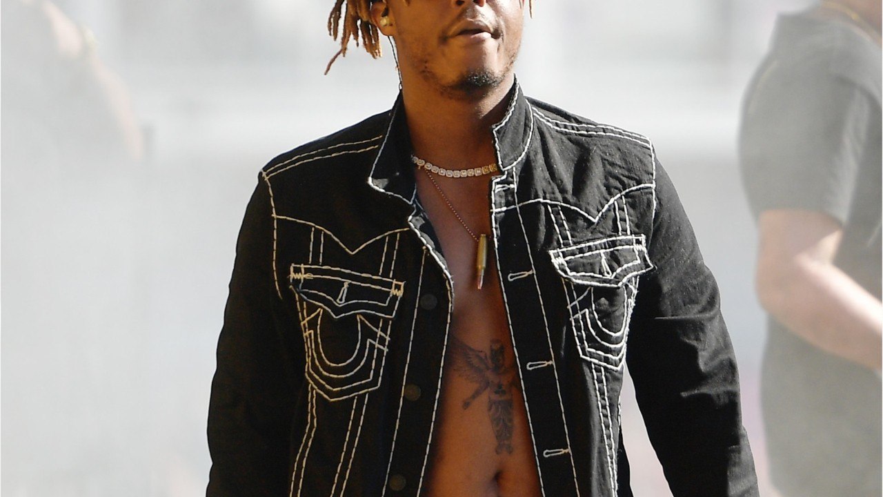 GALA VIDEO - Mort du rappeur Juice WRLD : plus de 30 kilos de marijuana retrouvés dans ses bagages !