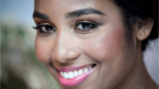 GALA VIDÉO - Clémence Botino, Miss France 2020, est-elle en couple ?