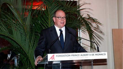 GALA VIDEO - Caroline et Albert de Monaco fidèles aux traditions de Noël, pendant que Charlene est à Dubaï