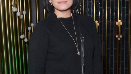 GALA VIDEO - « Elle ne doit sa réussite à personne " : Lily Allen vole au secours de Meghan Markle