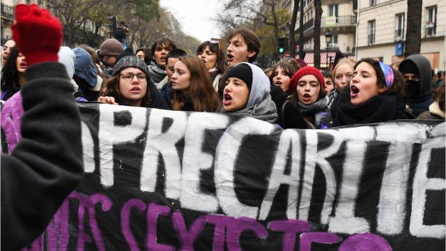 GALA VIDEO - Emmanuel Macron : quand les grévistes lui demandent de mettre “des paillettes dans leur vie”