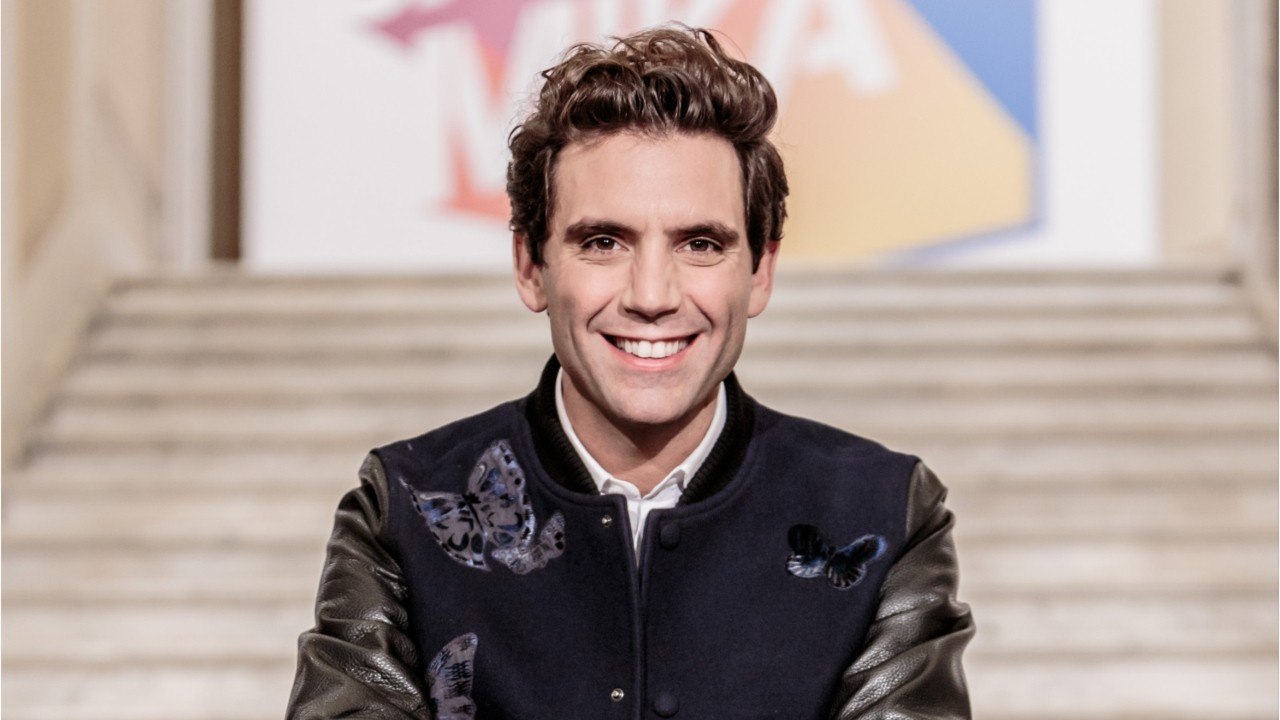 GALA VIDEO - Mika mis à la porte par un ex : « Il a jeté mes affaires par la fenêtre ! "