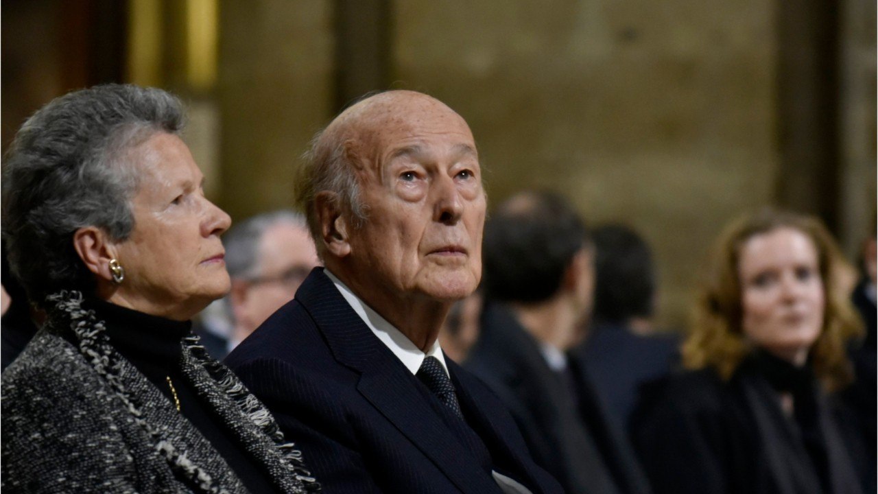 GALA VIDEO - Valéry Giscard d’Estaing : où vit l’ancien président ?