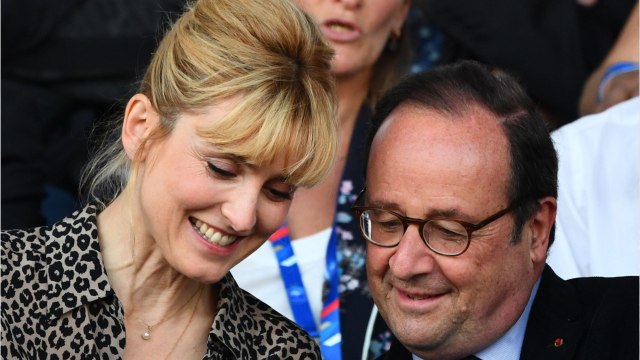 GALA VIDEO - François Hollande et Julie Gayet : cette soirée mouvementée chez Line Renaud
