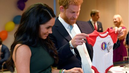 GALA VIDEO - Le prince Harry, un papa joueur : il accompagne Archie à un groupe de jeux