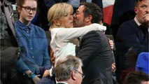 GALA VIDEO - Brigitte Macron et Bernard Montiel inséparables : 