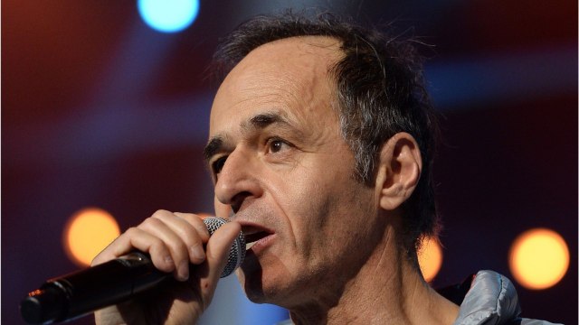 GALA VIDEO - Julie Gayet, Jean-Jacques Goldman… ces cinq secrets de stars qu’on a appris cette semaine