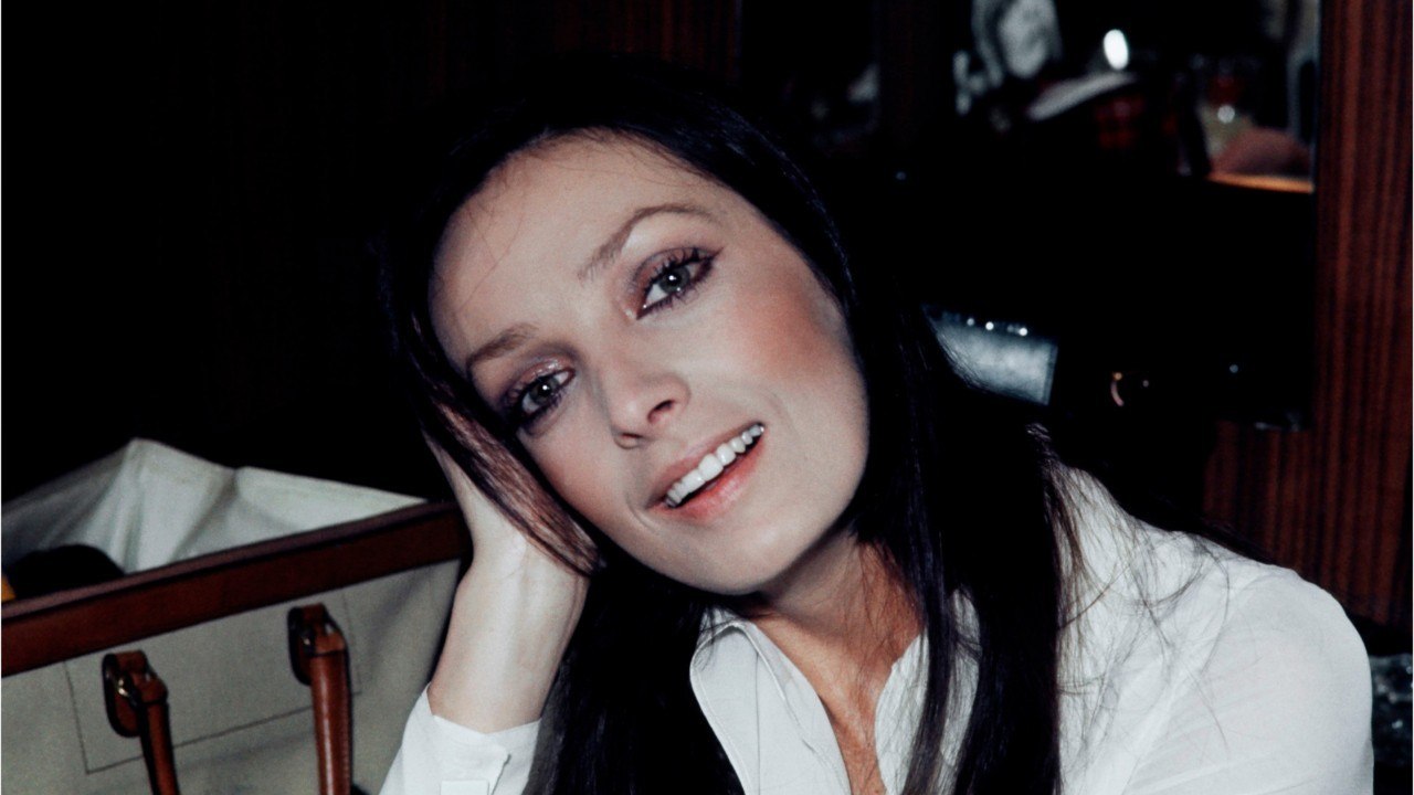 GALA VIDEO - Marie Laforêt, elle avait été l'une des maîtresses de Valéry Giscard d'Estaing