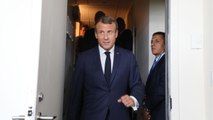GALA VIDEO : Emmanuel Macron, moins bien payé que certains ambassadeurs !