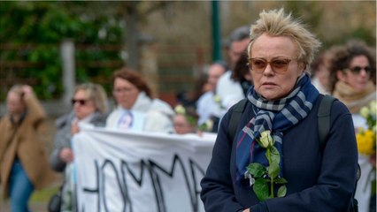 GALA VIDEO - Muriel Robin, victime d’une embolie pulmonaire en 2016, en garde des séquelles