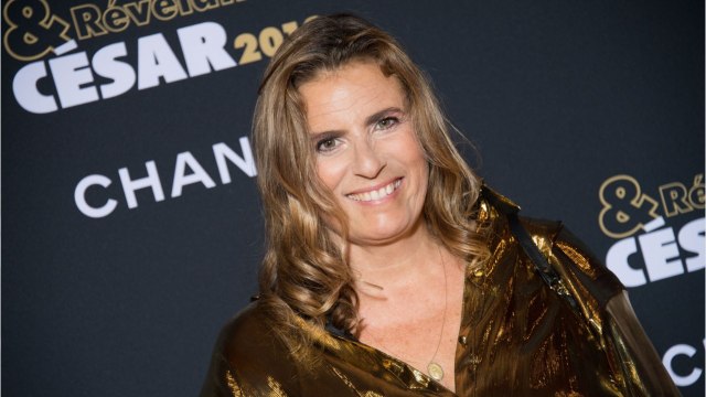 GALA VIDEO - Mort de Marie Laforêt : pourquoi sa fille Lisa Azuelos « a grandi orpheline