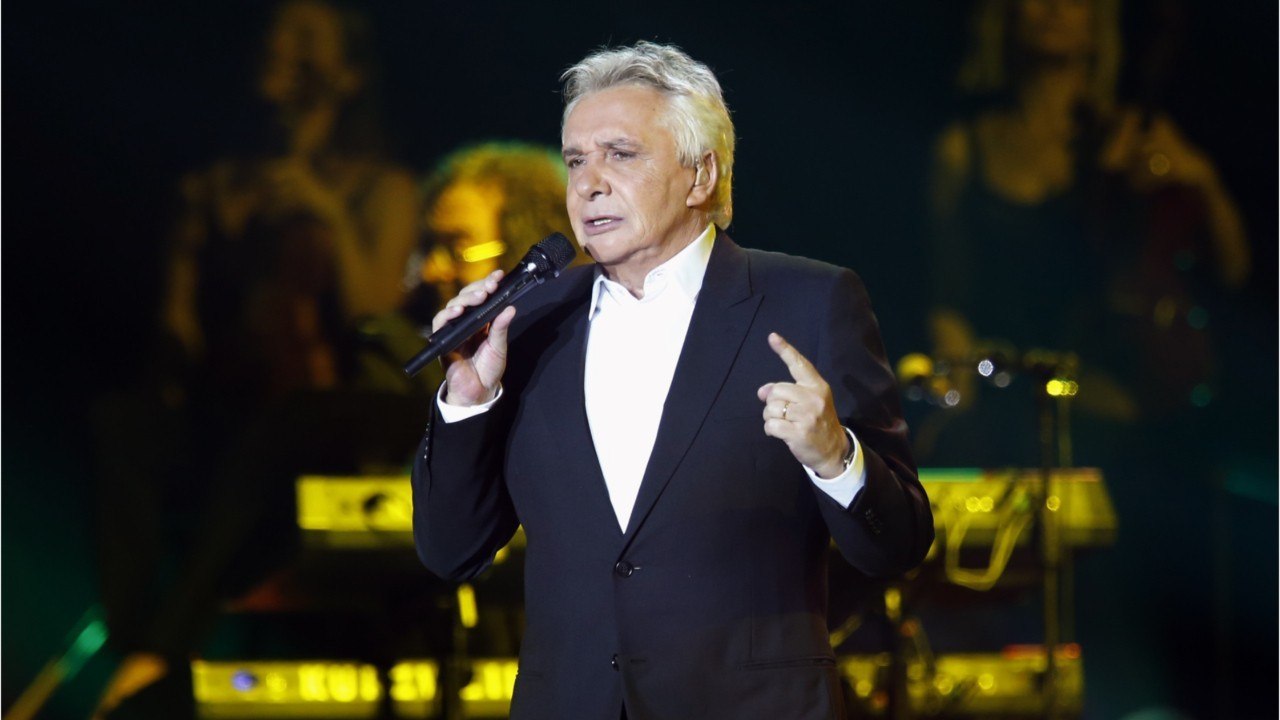 GALAVIDEO - Michel Sardou donne son avis sur le voile… et détonne
