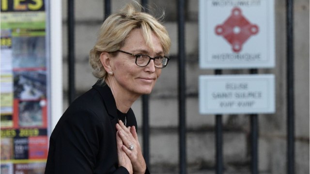 GALA VIDEO - Dépression, coups de sang… Pourquoi Claude Chirac ne s'est pas fait que des amis à l'Elysée