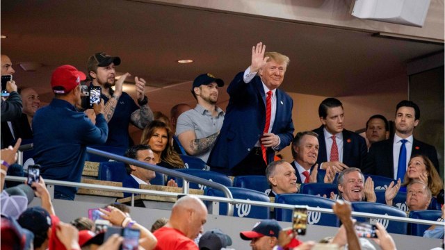 GALA VIDEO - Donald et Melania Trump fêtent Halloween : les internautes ne les ratent pas