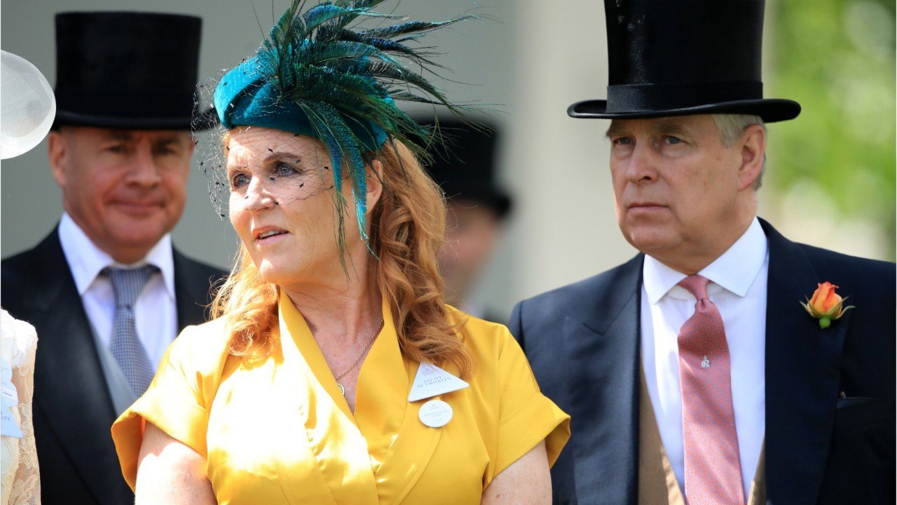 GALA VIDEO - Le prince Andrew mêlé à l’affaire Epstein : Sarah Ferguson sort (enfin) de son silence
