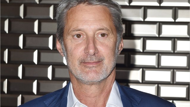 GALA VIDEO - Antoine de Caunes : cette “trahison de Dorothée qu’il ne lui a jamais pardonnée
