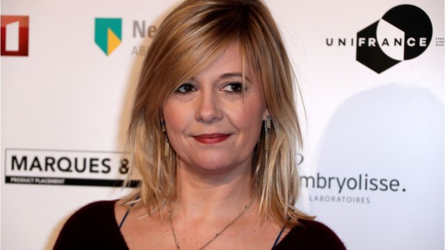 GALA VIDEO : Flavie Flament poste une photo osée qui choque les internautes, elle leur répond