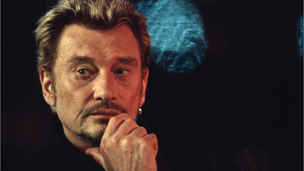 GALA VIDÉO - Accident autour de la tombe de Johnny Hallyday : « Un homme est tombé dans le noir "