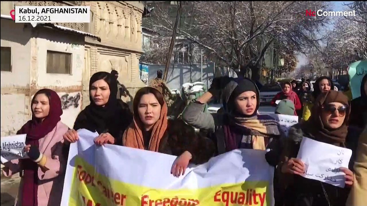طنین صدای زنان افغانستان در سرمای کابل:‌ «گرسنگی شوخی نیست»