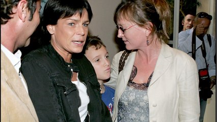 GALA VIDEO - Quand Claude Chirac faisait la bringue avec Stéphanie de Monaco