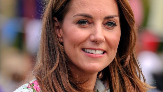 GALA VIDEO - Kate Middleton enceinte ? Elle va annoncer prochainement sa 4e grossesse selon des experts