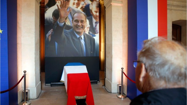 GALA VIDÉO - Jacques Chirac et les « juppettes : « au moins 7 d'entre elles auraient été ses maîtresses