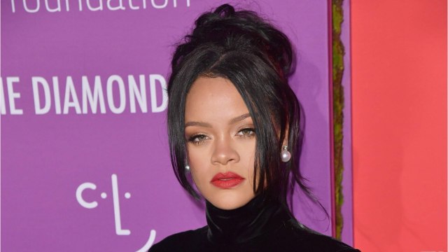 GALA VIDEO - Rihanna enceinte ? Elle sème le doute, ses fans sont en émoi !