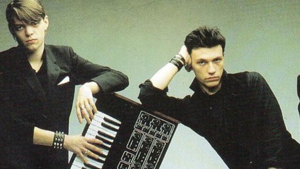 GALA VIDÉO - Les fans de Taxi Girl en deuil : Laurent Sinclair est mort, 7 ans après Daniel Darc