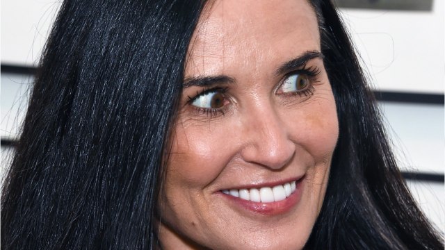 GALA VIDEO : Violée à 15 ans, fausse couche due à l’alcool… Demi Moore se confie sans fard dans ses mémoires