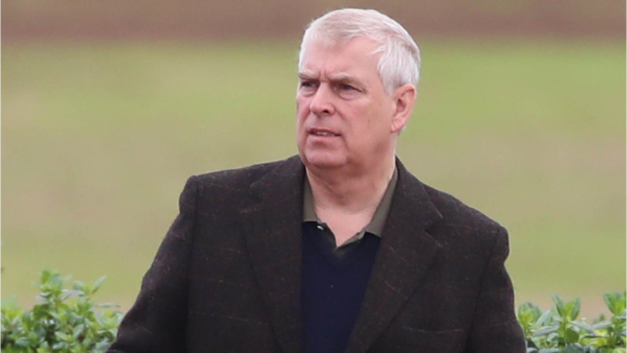 GALA VIDEO - « Il voulait du sexe " : le prince Andrew accusé par une célèbre rockeuse de drague lourde