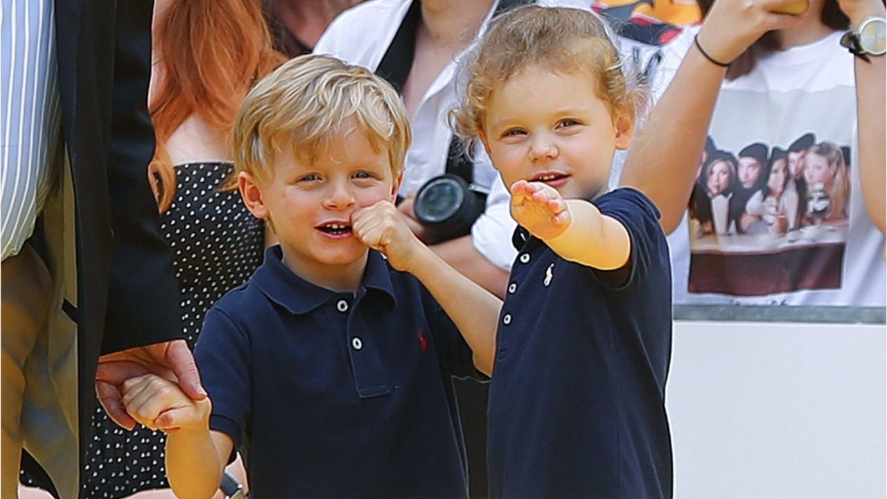 GALA VIDEO - Jacques et Gabriella, les enfants de Charlene de Monaco et Albert, ont fait leur rentrée à… l'école publique