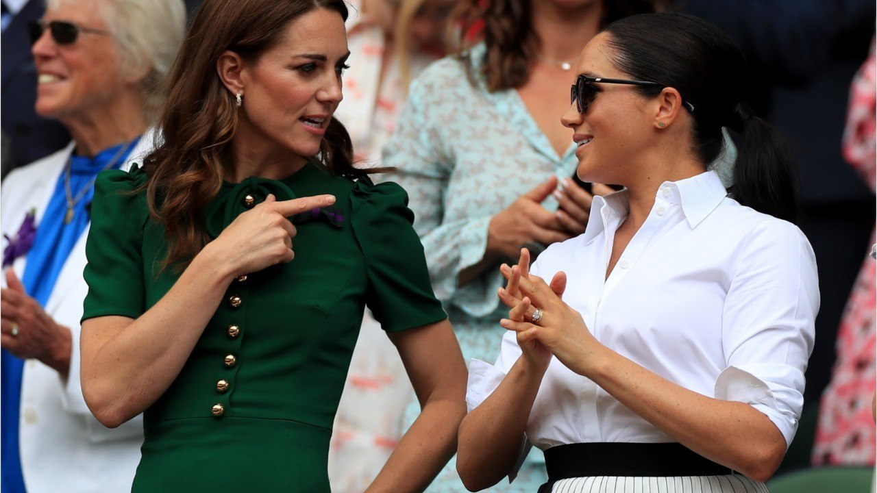 GALA VIDEO - Meghan Markle accablée par un documentaire, ses fans crient à une “chasse aux sorcières” !