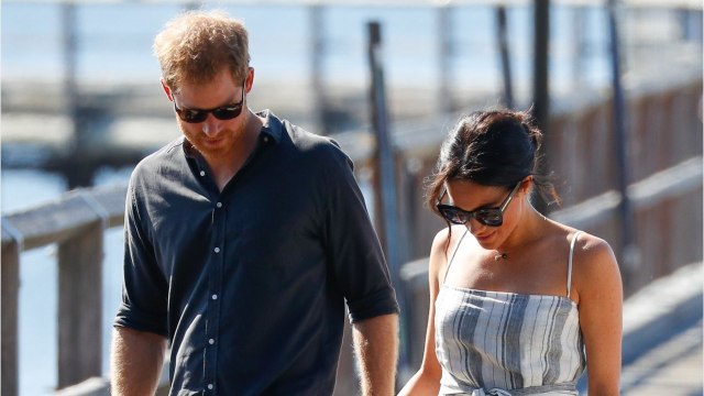 GALA VIDEO - Meghan Markle et Harry prêts à tout pour détrôner Kate et William ?