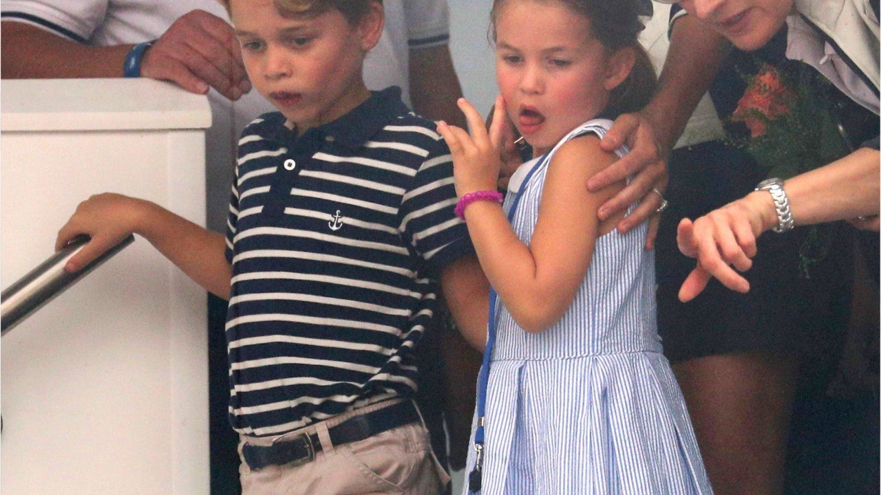 GALA VIDÉO - George et Charlotte, les aînés de Kate Middleton, ont eux aussi participé à une petite compétition