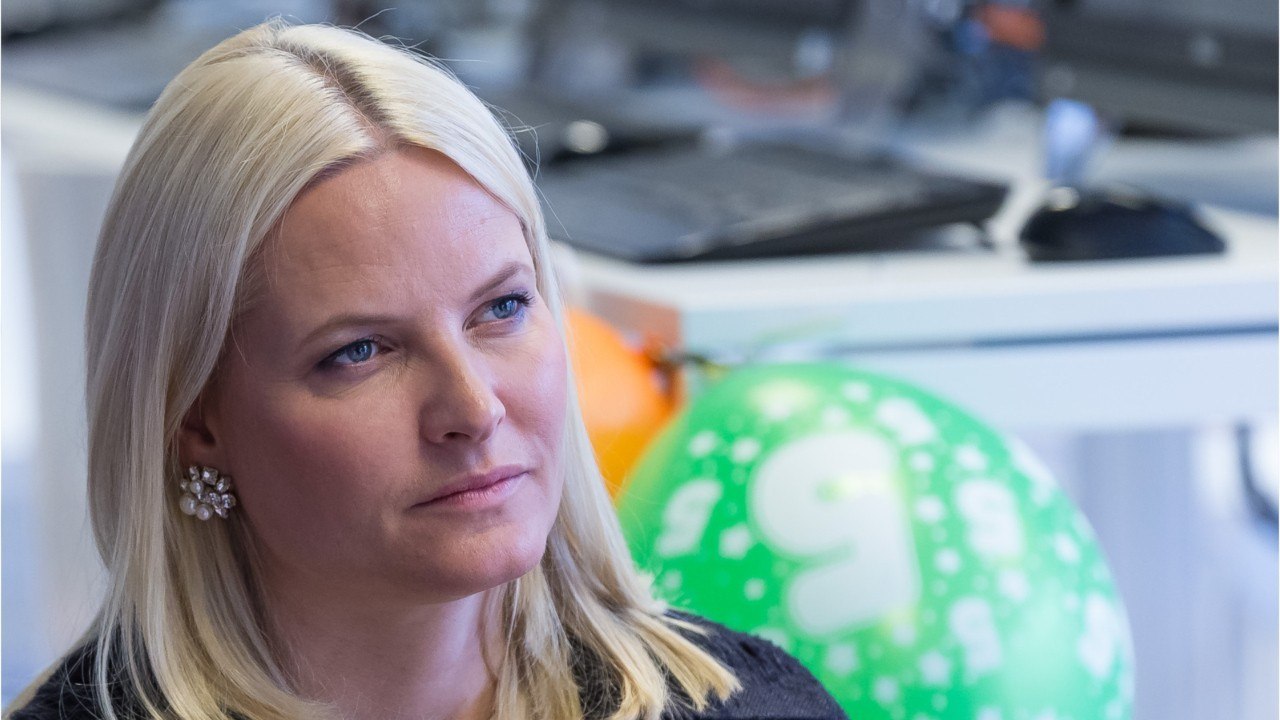 GALA VIDEO - Mette-Marit de Norvège fête ses 46 ans : où en sont ses problèmes de santé ?