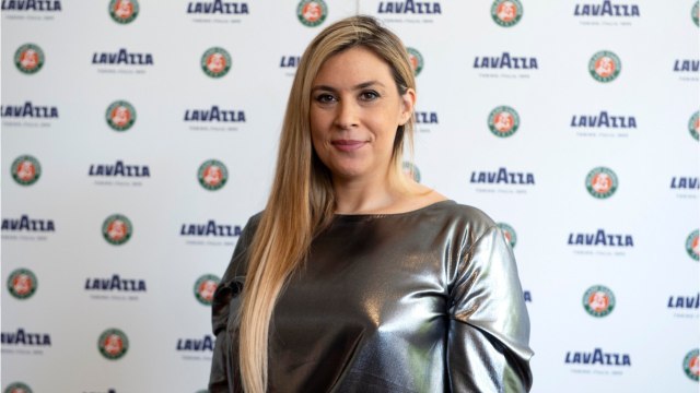 GALA VIDEO - PHOTO – Marion Bartoli amoureuse : elle s’affiche avec son chéri à Dubaï