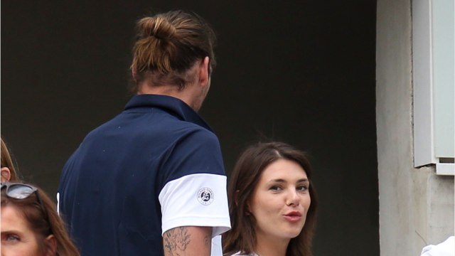 GALA VIDEO - Camille Lacourt : sa chérie Alice confie son petit complexe aux côtés de “son homme”