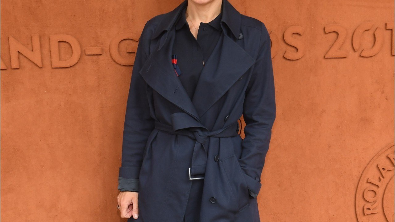 GALA VIDEO - Laura Tenoudji assortie à sa petite Bianca pour les vacances d'été