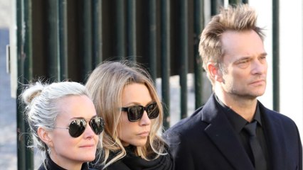 GALA VIDEO - “Je trouve ça triste” : Laeticia Hallyday, sa stratégie vivement critiquée par l’avocat de David