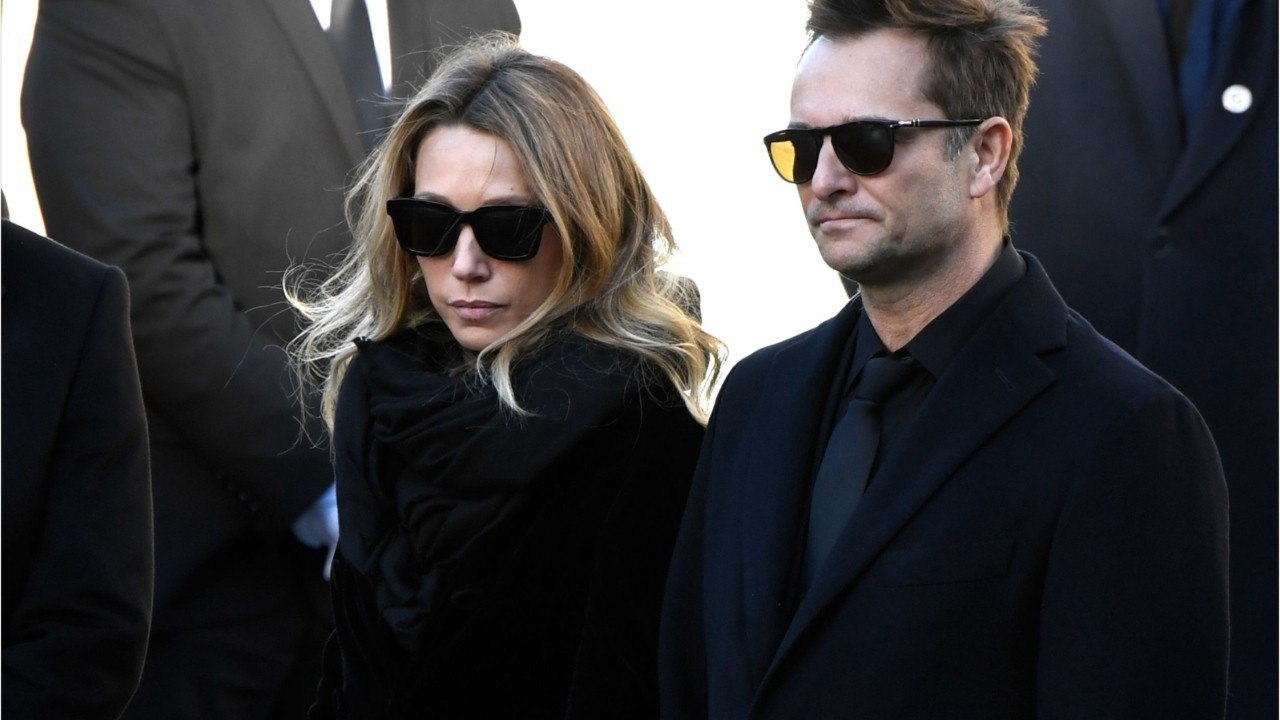 GALA VIDEO - David Hallyday annonce le mariage de sa sœur Laura Smet : elle renouvelle ses vœux le jour de l'anniversaire de Johnny
