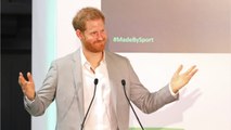 GALA VIDÉO - Quand le prince Harry “s’encanaillait” toute la nuit avec Kate Moss