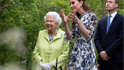 GALA VIDEO : Le prince William très doué pour rester ami avec ses ex, la preuve…