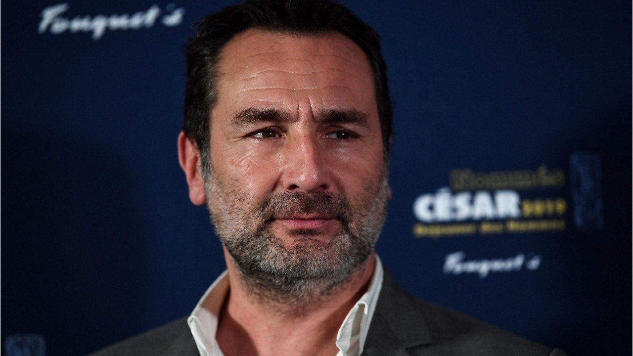 GALA VIDÉO - Alain Delon dur avec Gilles Lellouche : l’acteur répond violemment mais n’assume pas