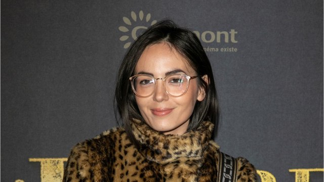 GALA VIDEO - PHOTO – Agathe Auproux critiquée sur son poids, la jeune femme ne se laisse pas faire