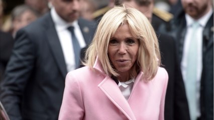 GALA VIDEO - Brigitte Macron à nouveau comparée à Marie-Antoinette pour une drôle de raison