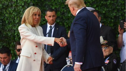 GALA VIDEO - Brigitte Macron : ce baiser de Donald Trump qui n’est pas passé inaperçu