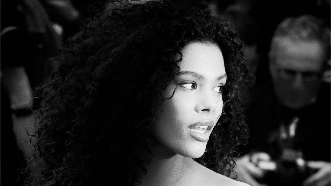 GALA VIDEO - Tina Kunakey : incroyable, elle a déjà retrouvé son ventre plat un mois et demi après son accouchement