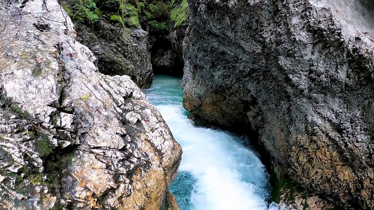 Asmr environmental and nature sounds to relax (river 3)/Asmr sonidos ambientales y de la naturaleza para relajarte (río 3)